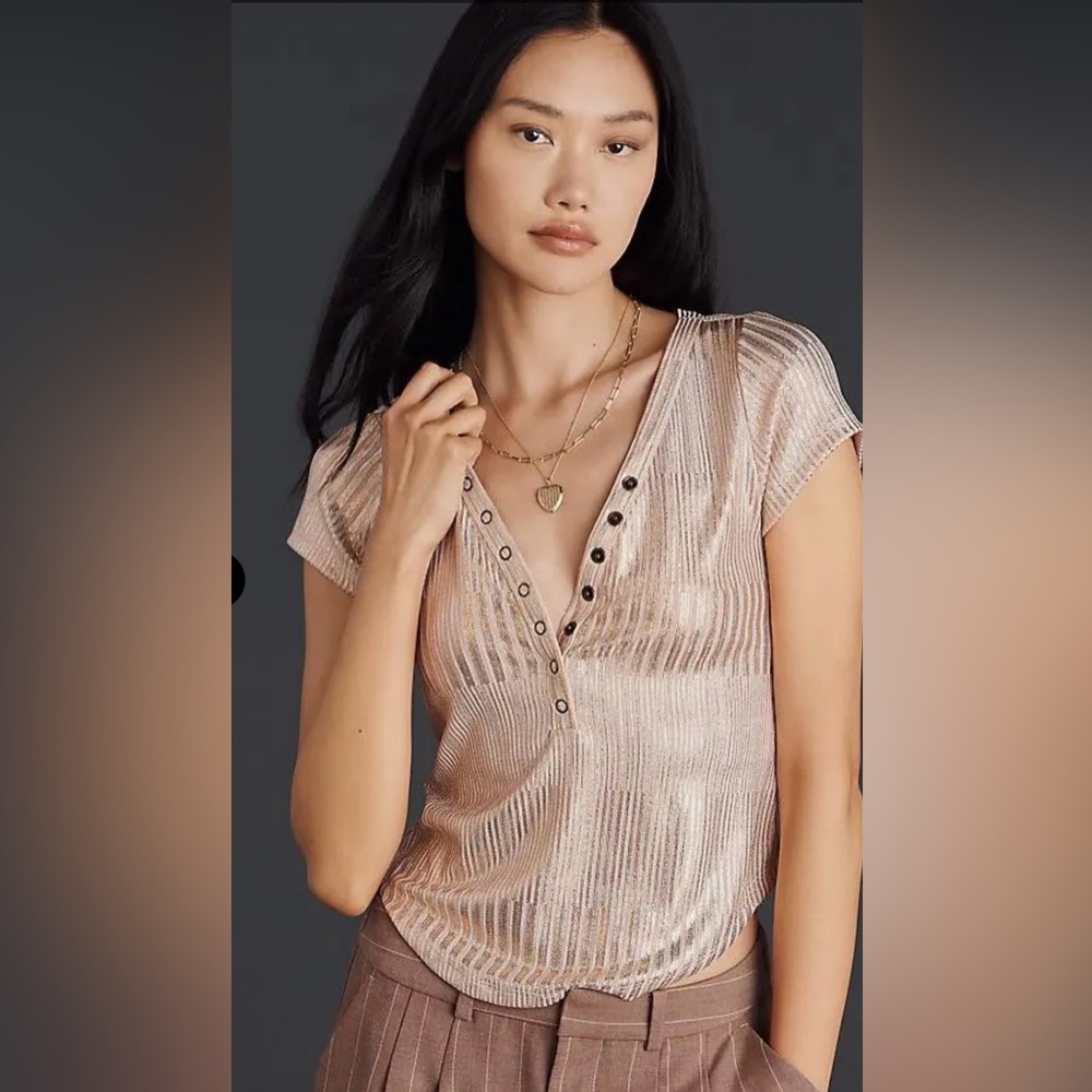 PILCRO gold metallic top Size M